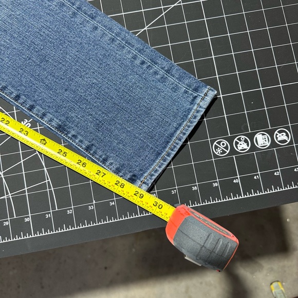 Lucky Brand Men's 110 Skinny Fit Blue Jeans - Picture 6 of 6